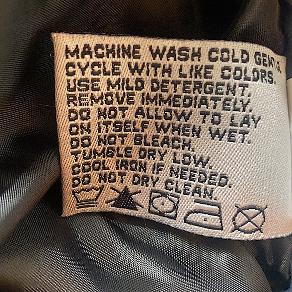 NWOT - Port Authority women’s charcoal puffer vest - Picture 6 of 6